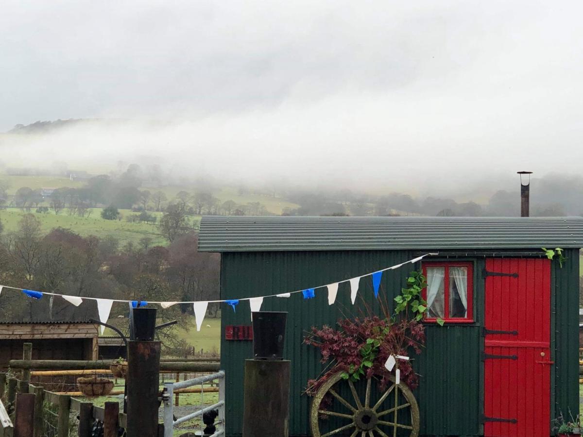 Ruby Shepherds Hut Sleeps 4 Rhayader Zewnętrze zdjęcie